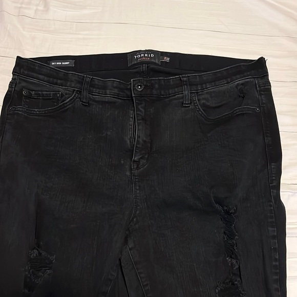 Sky high skinny - Picture 1 of 2